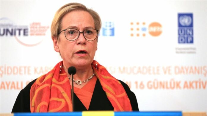AGİT Solrun Gısladottir