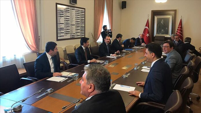 CHP AKP