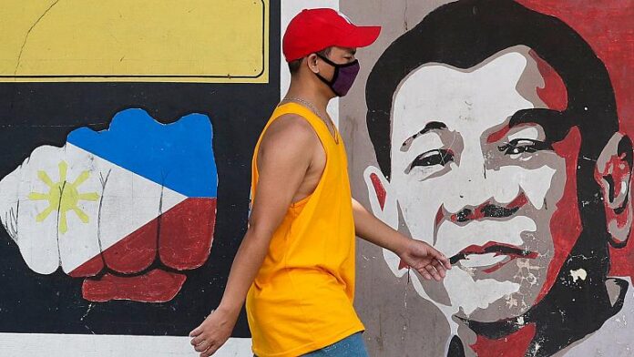 Filipinler Devlet Başkanı Rodrigo Duterte